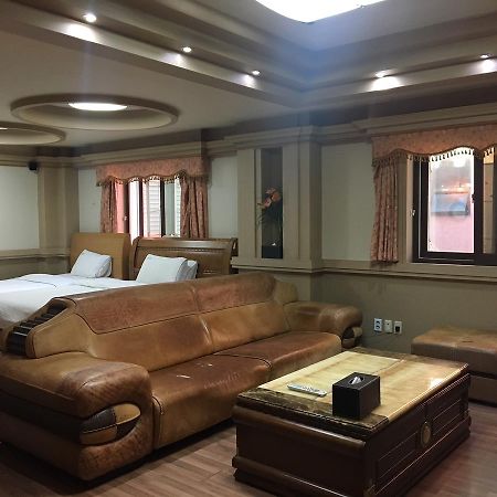 Nobless Hotel Kvangdzsu Kültér fotó
