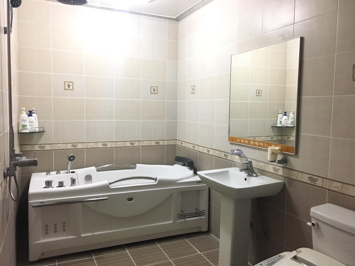 Nobless Hotel Kvangdzsu Kültér fotó